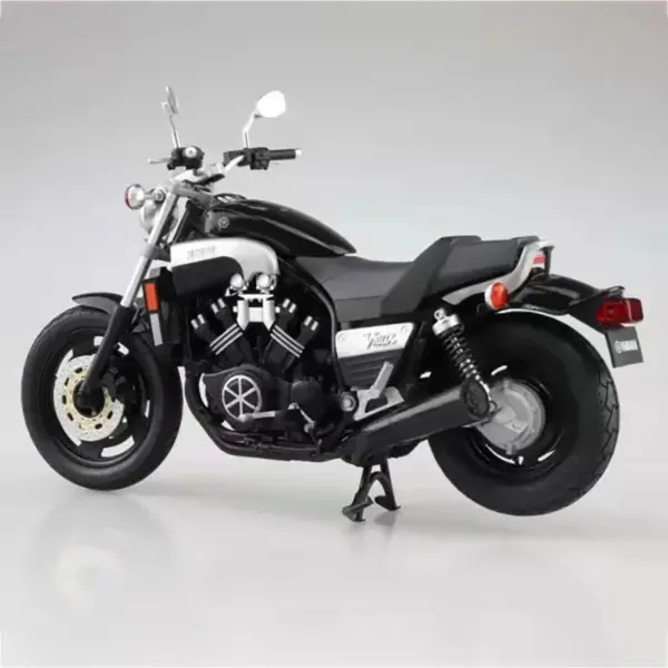 YAMAHA V-max 1:12 Scale Diecast Motorcycle Model - Image 9
