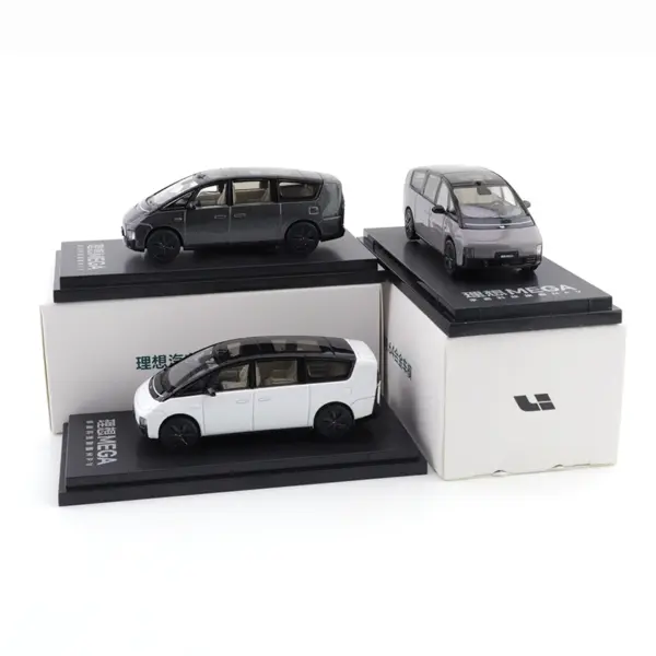 Ideal Car L6 L7 L8 L9 1:64 Alloy Model - Image 4