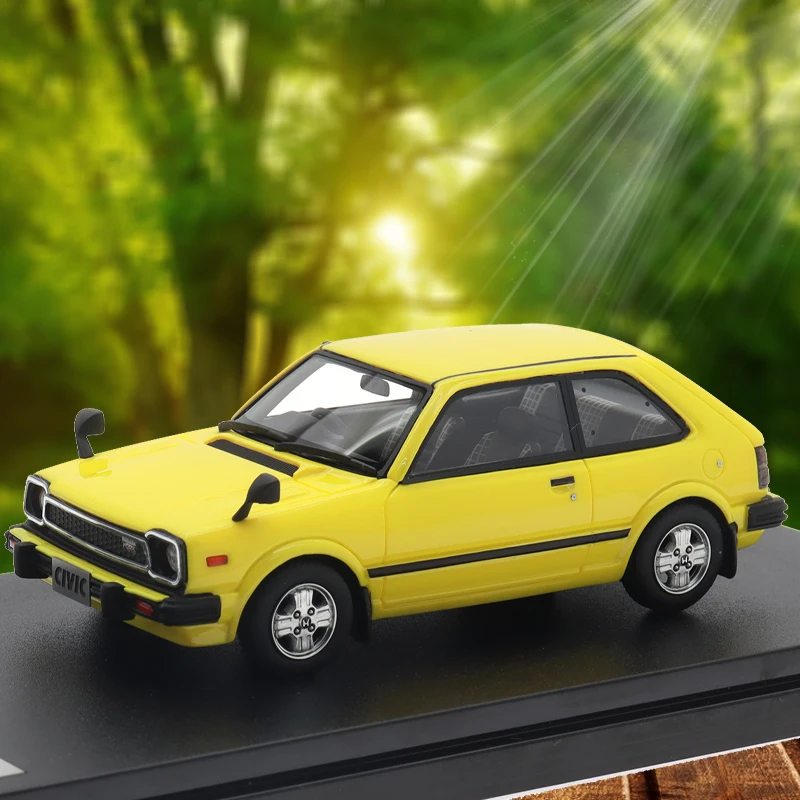 Honda Civic Scale 1:43 Diecast Car Model 4 Honda Civic Scale 1:43 Diecast Car Model - Image 4