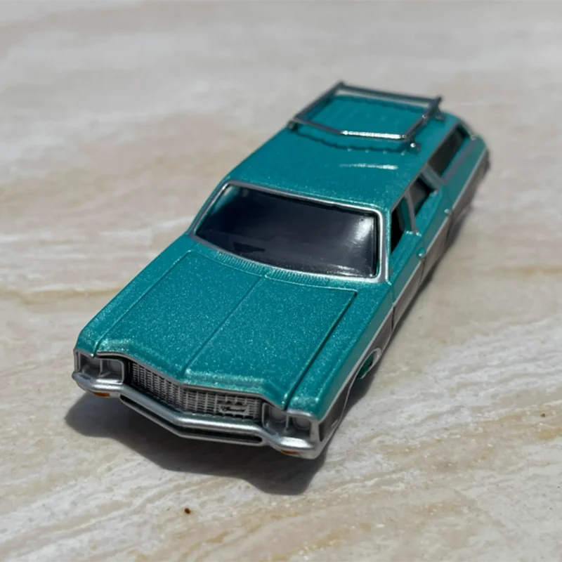 1:64 Chevy Wagon Diecast Metal Model 5 1:64 Chevy Wagon Diecast Metal Model - Image 5