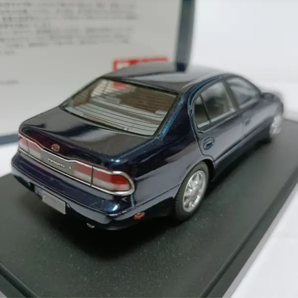 1:43 Resin Blue Toyota Aristo JSZ147 Model - Image 4