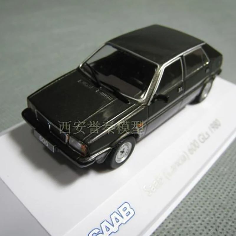 Atlas 1/43 SAAB 600 GLS Model Car Collection 3 Atlas 1/43 SAAB 600 GLS Model Car Collection - Image 3