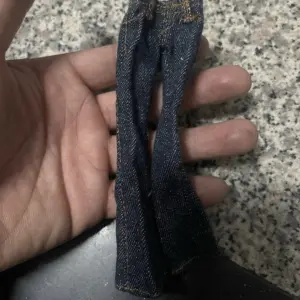 S0be517ced32445369da75ecf668277b0W 2