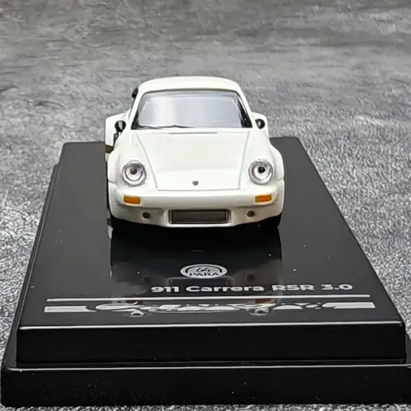 Diecast 1:64 Carrera RSR 3.0 1974 Alloy Model - Image 5