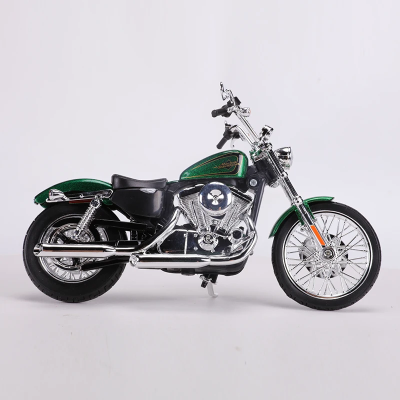 Maisto 1:12 Harley-Davidson XL 1200V Model 2 Maisto 1:12 Harley-Davidson XL 1200V Model - Image 2