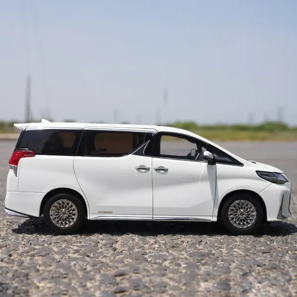 Diecast Lexus LM300h MPV 1:18 Scale Model - Image 3