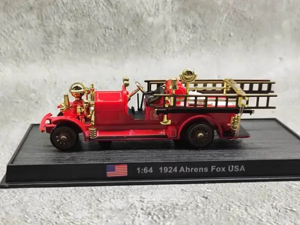 Vintage 1924 Ahrens Fox Fire Truck Model - Image 2