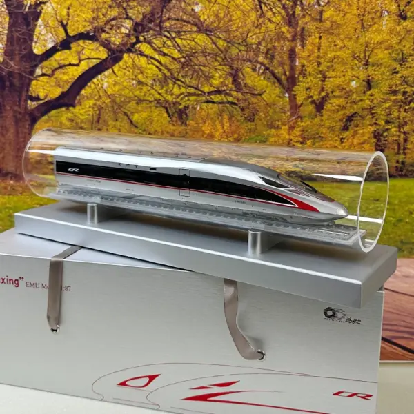 1:87 Fuxing CR400AF High-Speed Train Model - Image 2