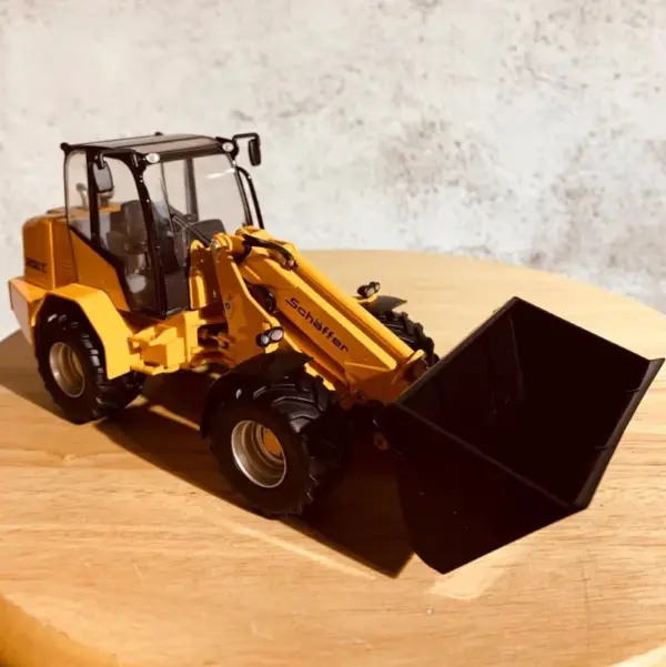 1/32 Alloy Schaffer 9630T Loader Collectible Model - Image 5