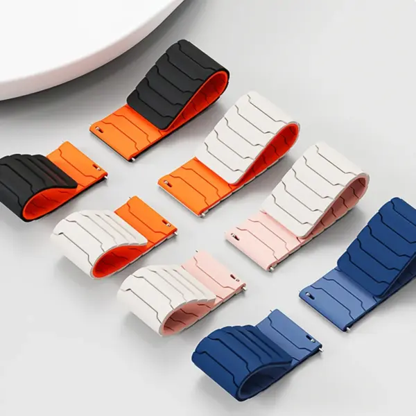 22mm Silicone Magnetic Watch Band for Galaxy Watch 7 - Image 5