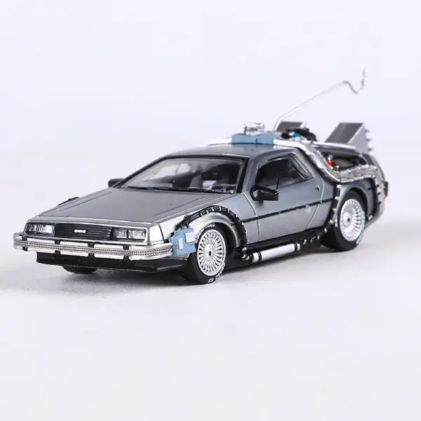 DeLorean DMC Time Machine 1:64 Diecast Model - Image 8