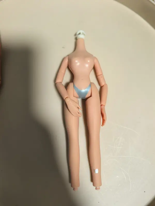 Original 1/6 Vinyl Doll Head for DIY Dress-up - Image 6