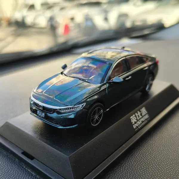 1:43 Alloy Honda Civic/XRV/Inspire Model Car - Image 10