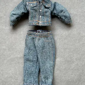 S12ac429ea3804b0e911bd2f97bbc9cd3W 2