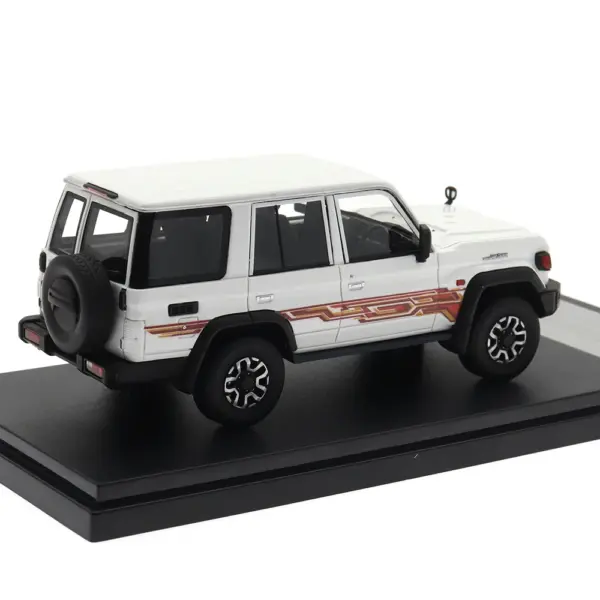 Hi-story Toyota Land Cruiser 1/43 Resin Model Car - Image 2