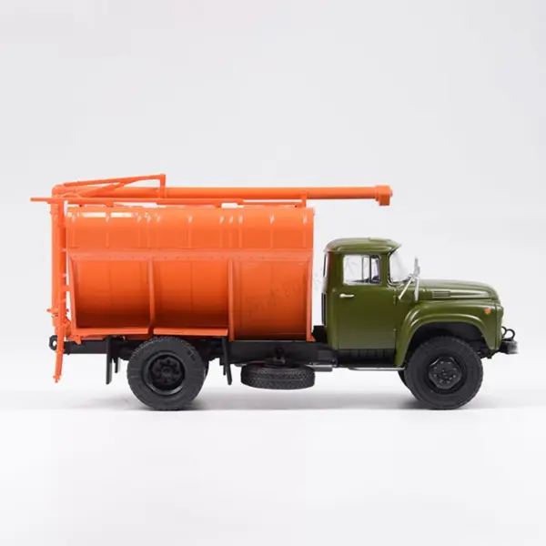 1:43 Scale Diecast Alloy ZSK-10 Loading Transport Vehicle Model - Image 2