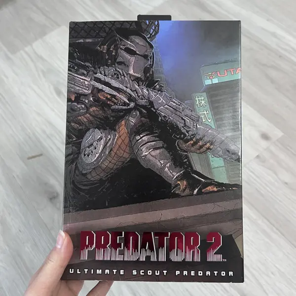 NECA Predator Ult. Armored Model Action Figure - Image 14