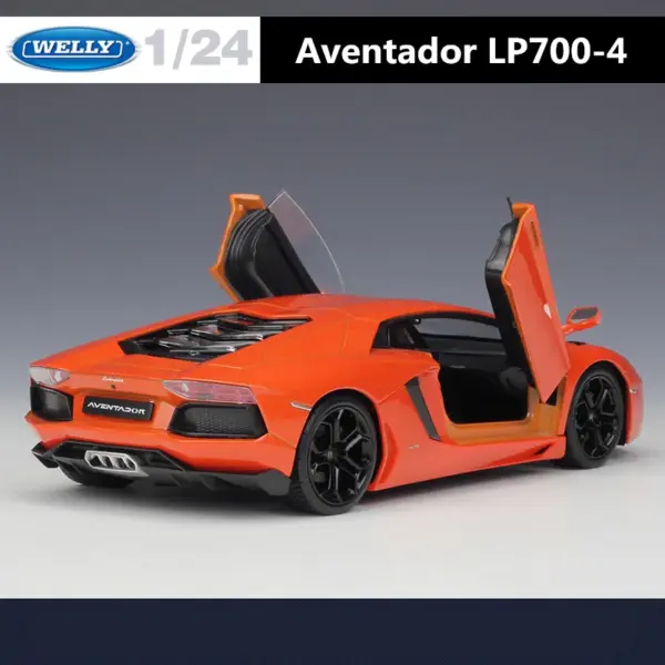 WELLY 1:24 Lamborghini Aventador Diecast Model - Image 6