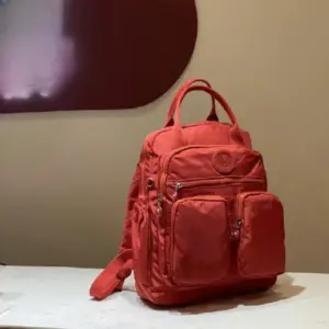 S1748c356f963488dba67a48d0dc26799z