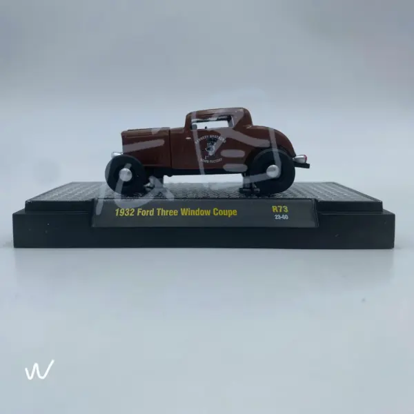 1932 Ford 1:64 Diecast Model Collectible Toy - Image 3
