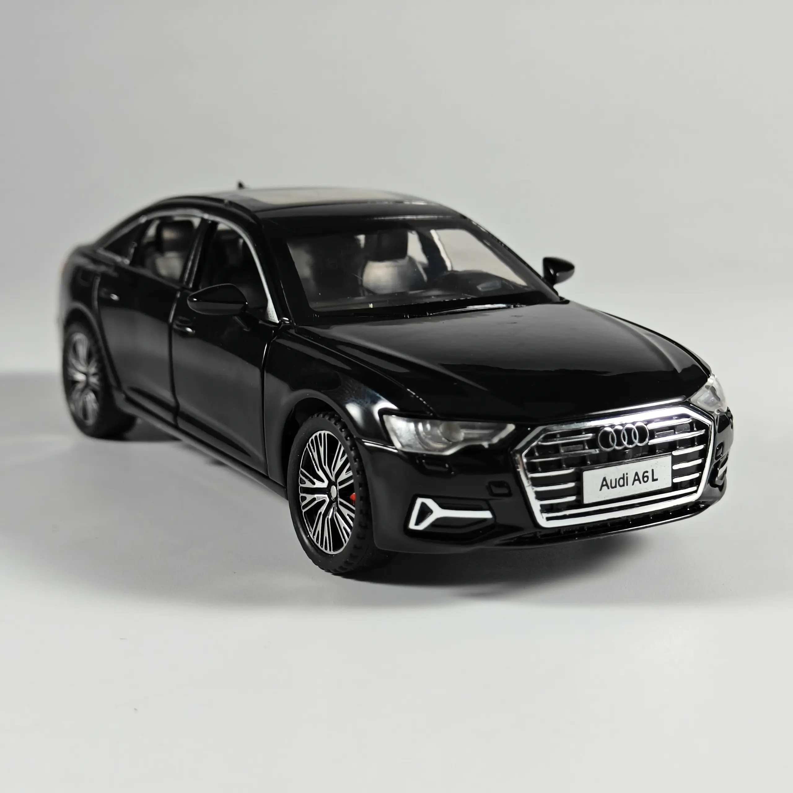 Audi A6L 1:32 Scale Diecast Model by Maisto 4 Audi A6L 1:32 Scale Diecast Model by Maisto - Image 4