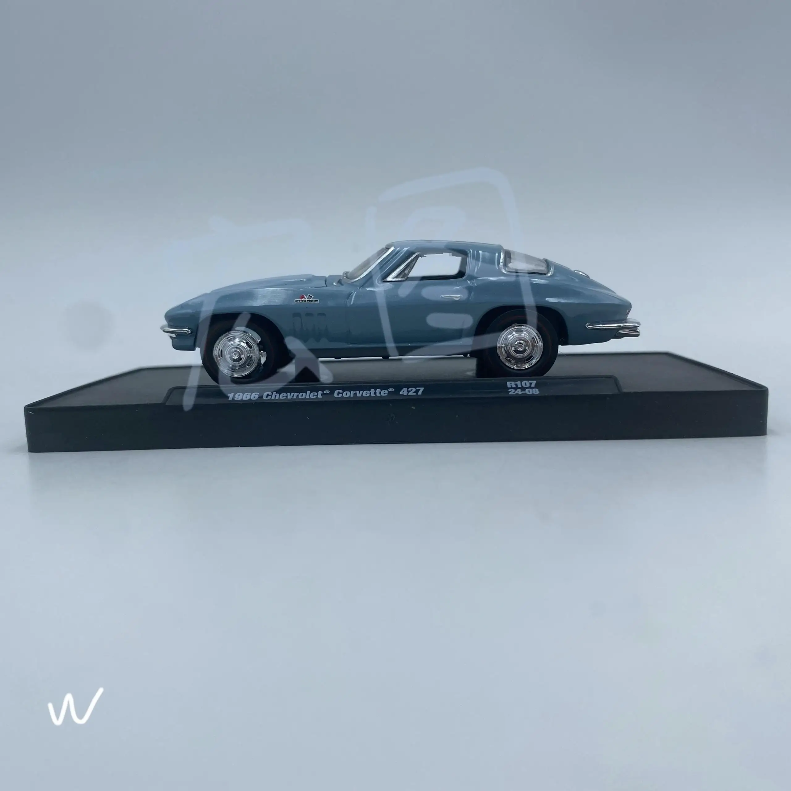 1966 Chevrolet Corvette 1:64 Diecast Model Collectible 3 1966 Chevrolet Corvette 1:64 Diecast Model Collectible - Image 3