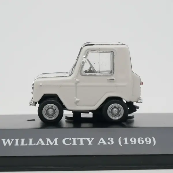 IXO 1:43 William City A3 1960 Diecast Model Car - Image 2