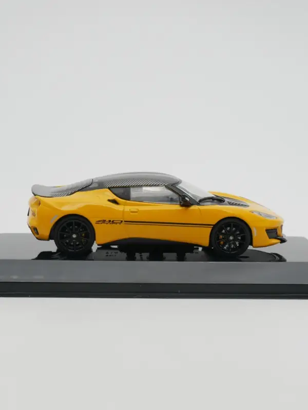 Ixo 1:43 Lotus Evora Sport 410 Model Car - Image 3