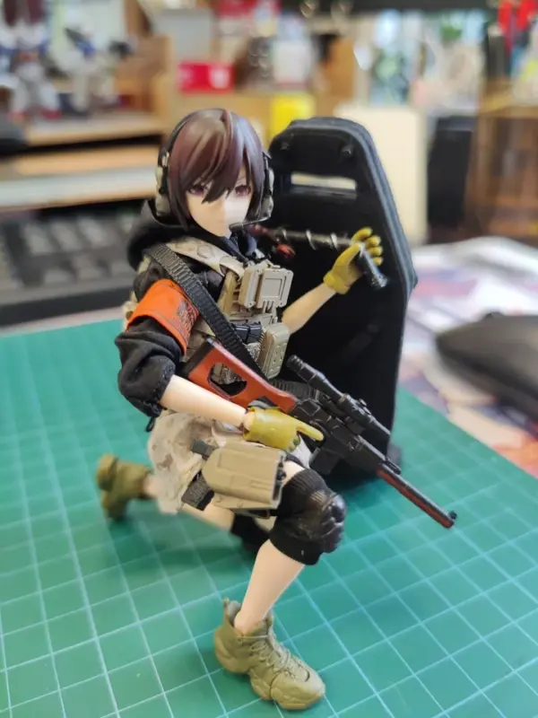 1/12 Scale WWII Mini Rifle Model for Action Figures - Image 6