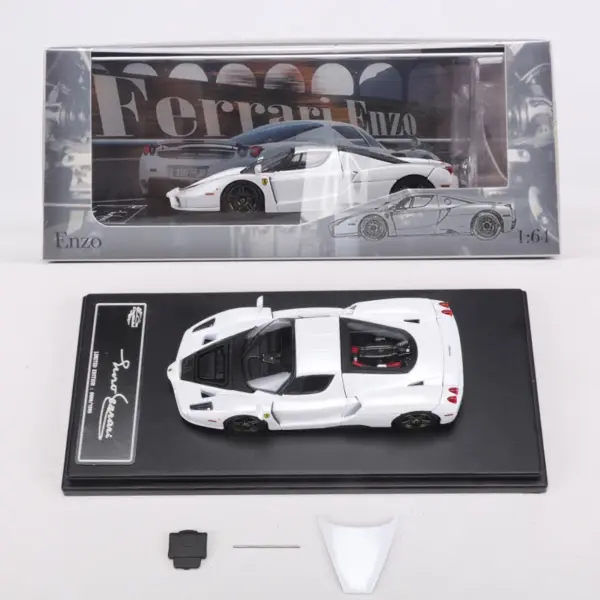 Diecast King Model Ferrari Enzo 1/64 - Image 2
