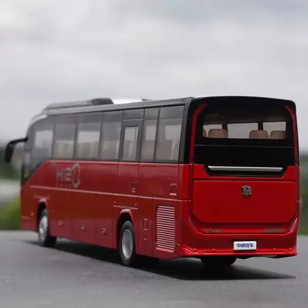 1:36 Scale Zhongtong Bus H12 Alloy Model - Image 4