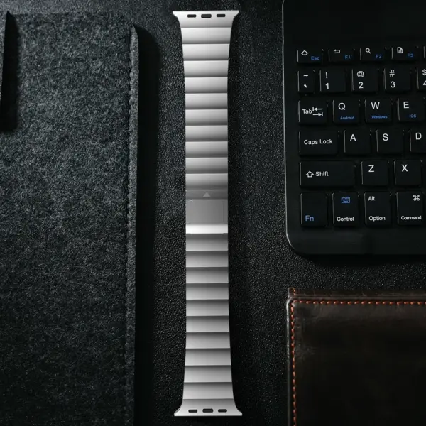 Stainless Steel Apple Watch Band 44/45/46/49mm - Image 5