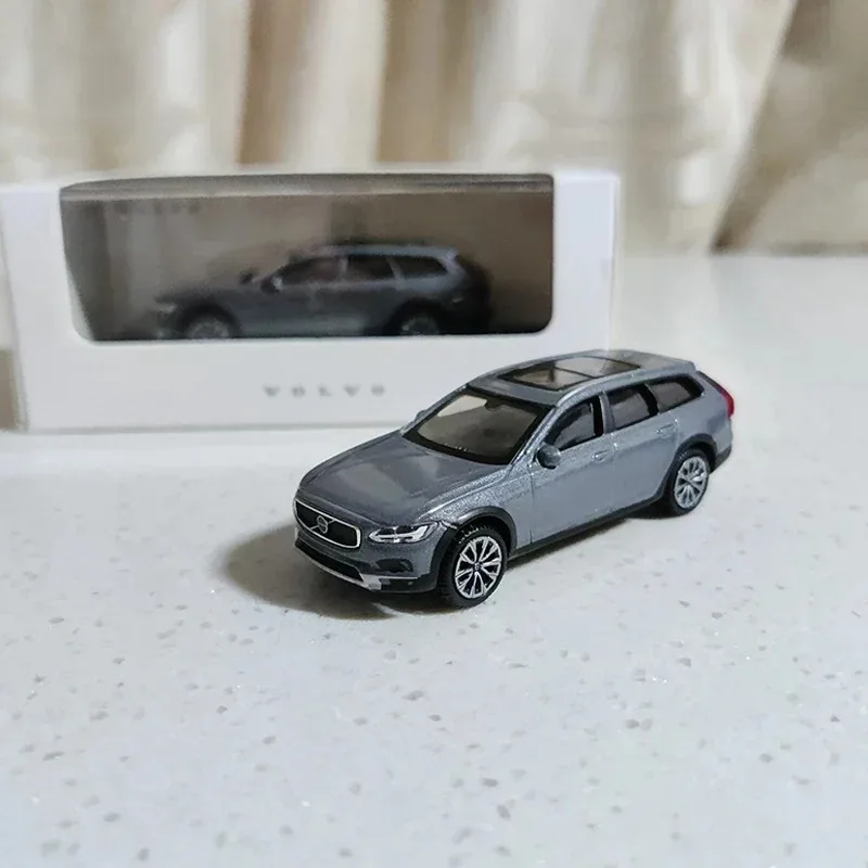 1:64 Scale XC90 S90 V90 XC40 Diecast Collectible Car 9 1:64 Scale XC90 S90 V90 XC40 Diecast Collectible Car - Image 9