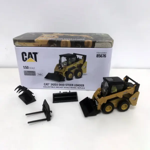 CAT 242D3 Scale Diecast Wheel Loader Model - Image 2