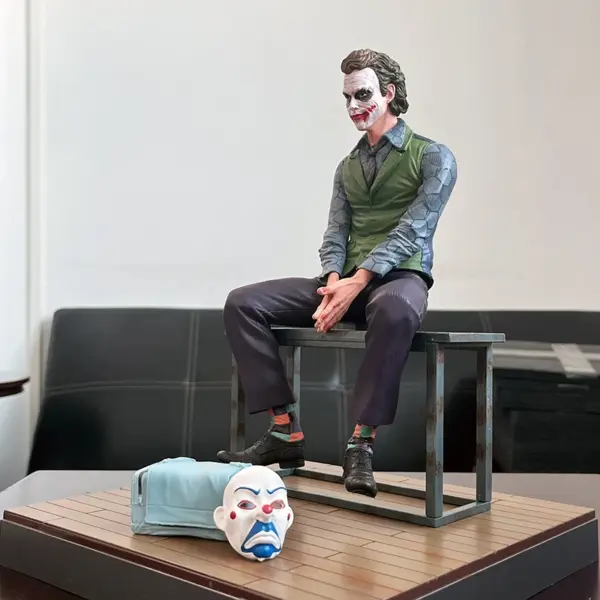 Harley Quinn Joker Heath Ledger Model Figure - Image 5