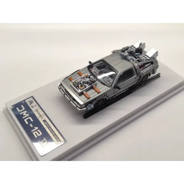 Back To Future 1:64 Diecast Alloy Car Model - Image 2