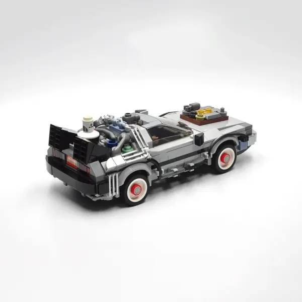 DeLorean Back To The Future Model Building Blocks - Image 2