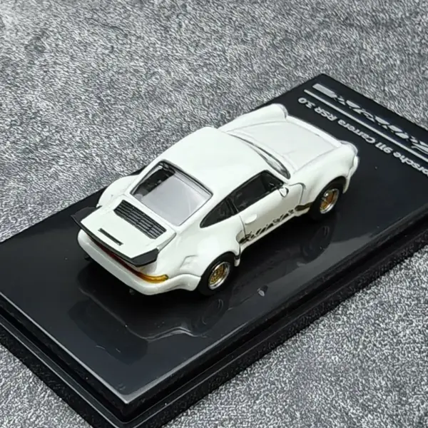 Diecast 1:64 Carrera RSR 3.0 1974 Alloy Model - Image 4