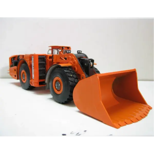 Diecast Komatsu WX22H Mining Loader Model - Image 4