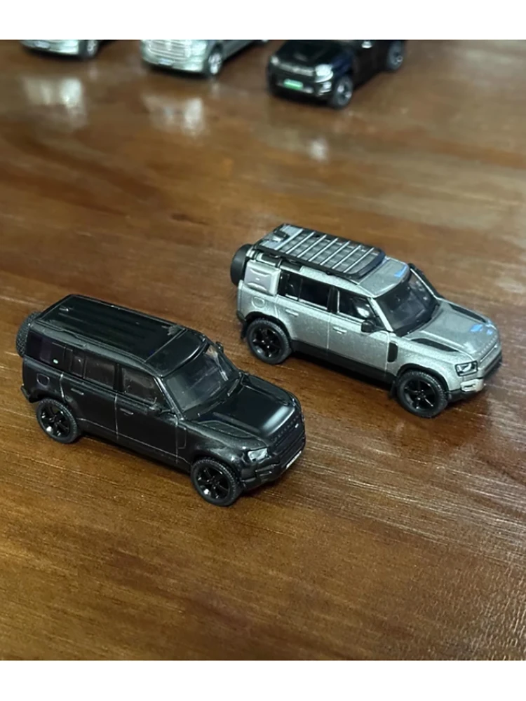 Defender110 1:64 Scale Metal Alloy Model Car 6 Defender110 1:64 Scale Metal Alloy Model Car - Image 6