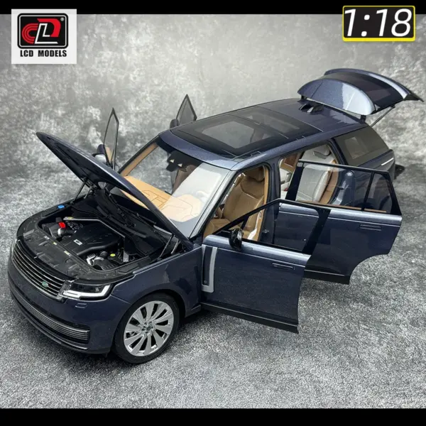 Range Rover SV 1/18 Scale Metal Model Collection - Image 9