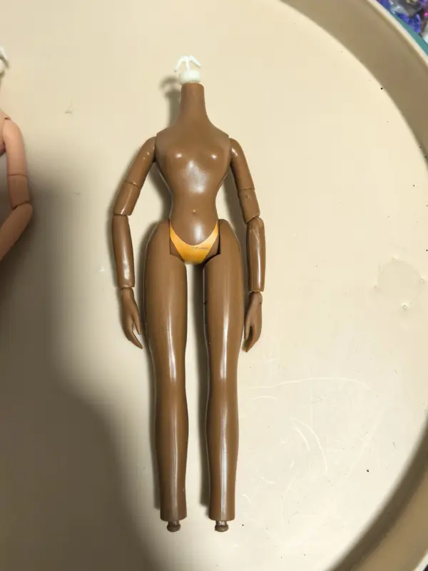 Original 1/6 Vinyl Doll Head for DIY Dress-up - Image 10