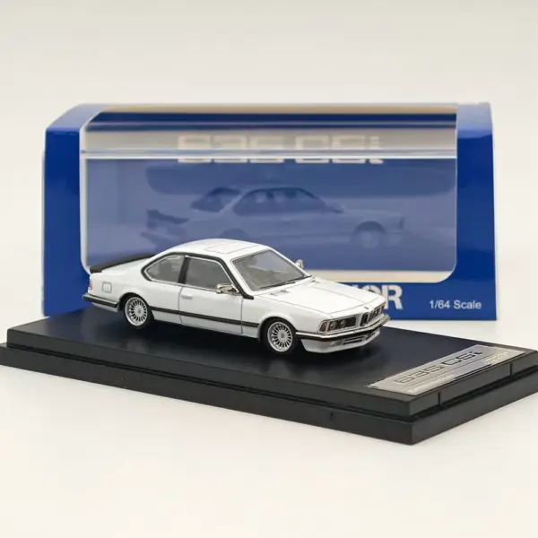 Street Warrior 1/64 E24 6 Series 635 CSI Diecast Car - Image 2