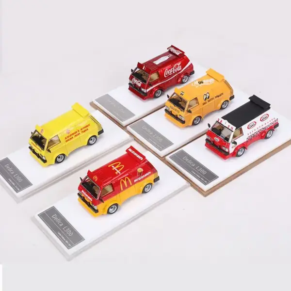 1/64 Resin Miniature Mitsubishi Delica Moon Eye Gift - Image 5