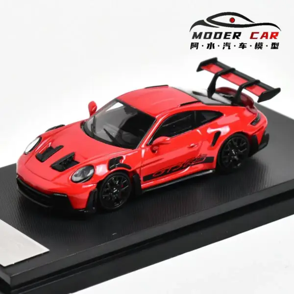 SW Street Weapon 1:64 992 GT3 RS Diecast Model Car - Image 3