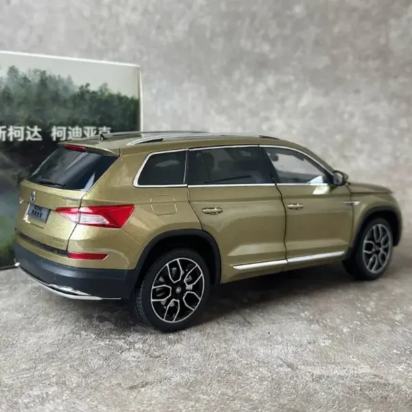 Diecast 1/18 Skoda Kodiaq Model Car - Image 4