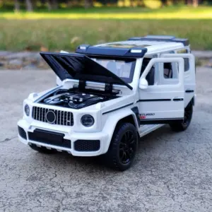 Mercedes Benz G700 Off Road Diecast SUV Model 15 S323fba9a42604f2cb3e6e86b302fbe8eN