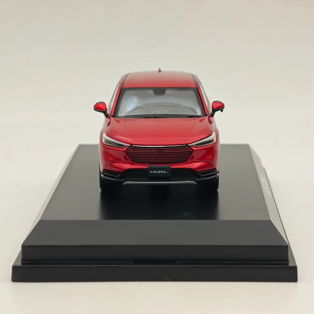 1/43 VEZEL Premium Diecast Model Car in Crystal Red 4 1/43 VEZEL Premium Diecast Model Car in Crystal Red - Image 4