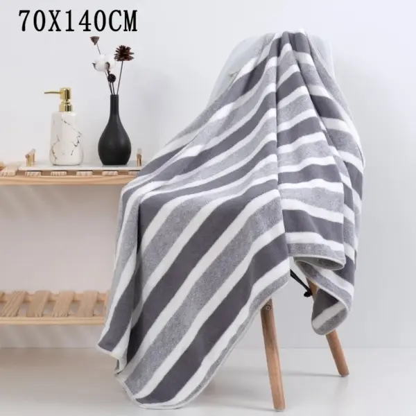 Thickened 70x130cm Super Absorbent Bath Towel in Five Colors - Image 11