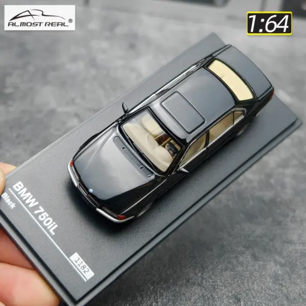 1/64 Scale Black AR 750iL Diecast Model - Image 2